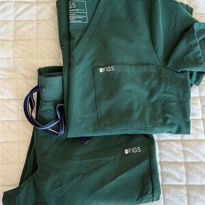 Figs Deep Green Medical Scrub Set